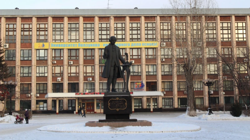 Кадровый дефицит в строительстве: пути решения