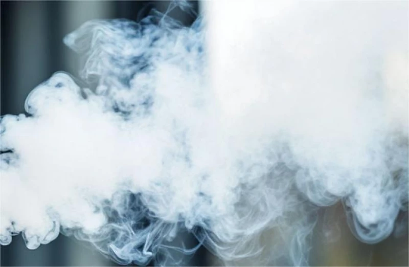 УФАС запретило рекламу вейпов в ТРЦ «Огни»