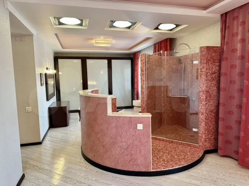 Продажа 4-комнатной квартиры в Барнауле