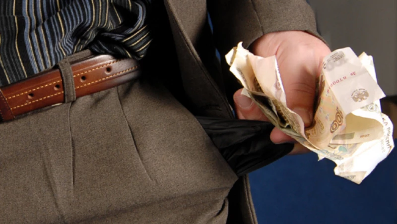 Задолженность по зарплате в России превысила 2 млрд рублей