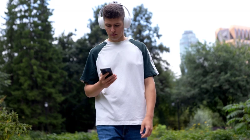 МегаФон лидирует по качеству связи в Барнауле