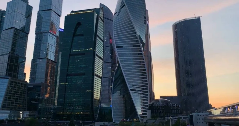 Новый небоскрёб и продажа башни в Москва-Сити